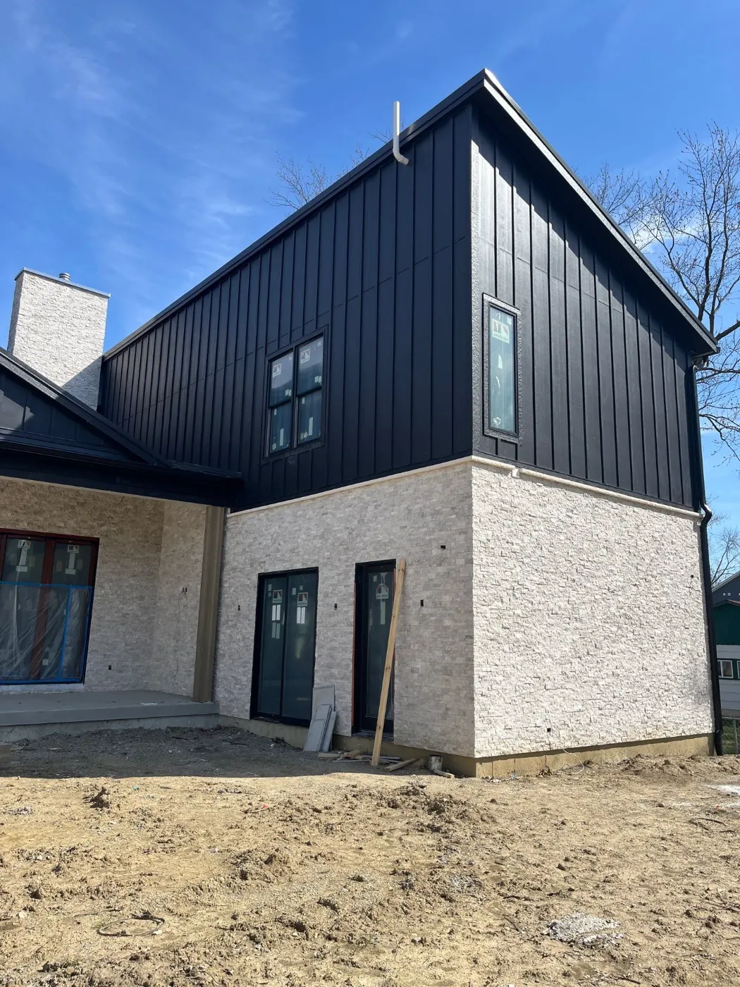 Vinyl siding replacement completed in Eagle Trace